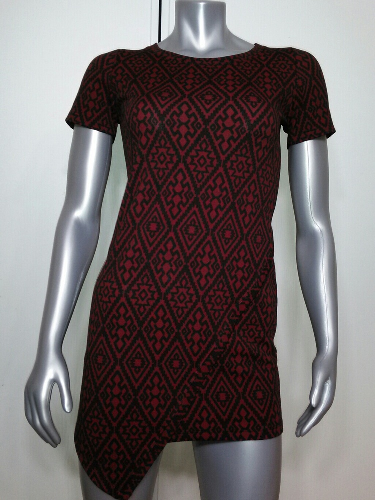 R.2.D. Tribal Asymmetric Mini (NWT!) / (M)